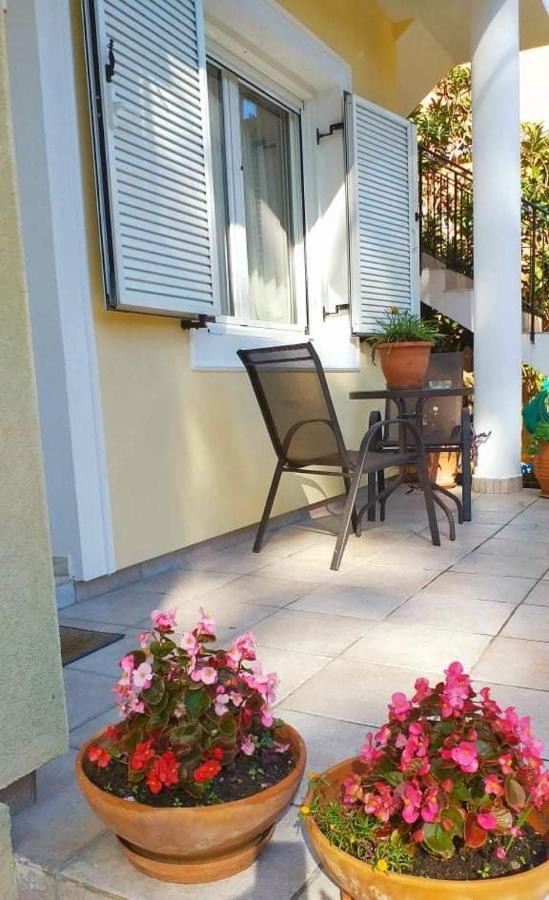 Apartment Rosa Garden House Corfu (city)